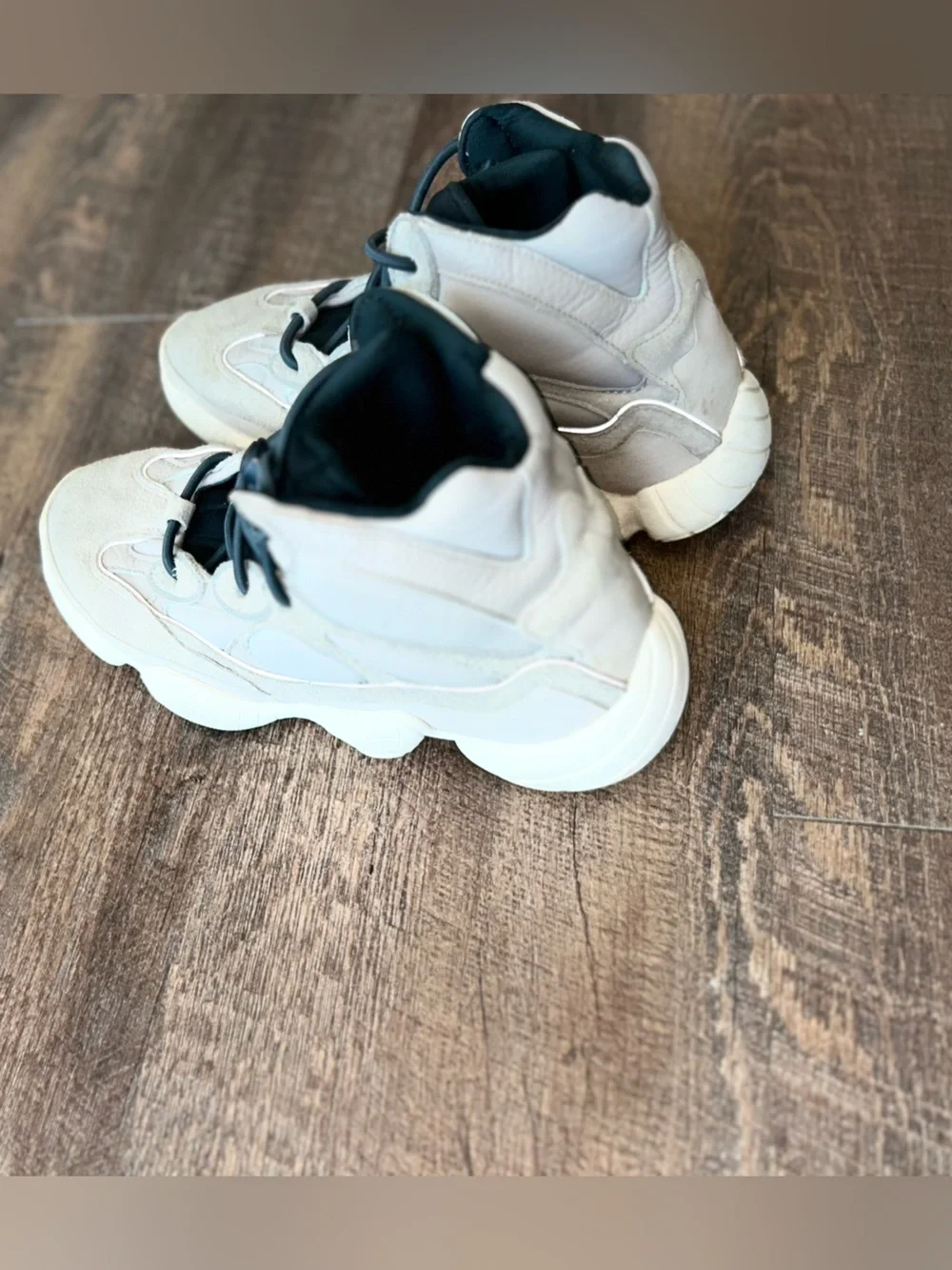 Yeezy adidas 500
